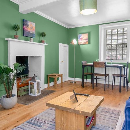 Charming Apartment In The Old Town Edynburg Zewnętrze zdjęcie